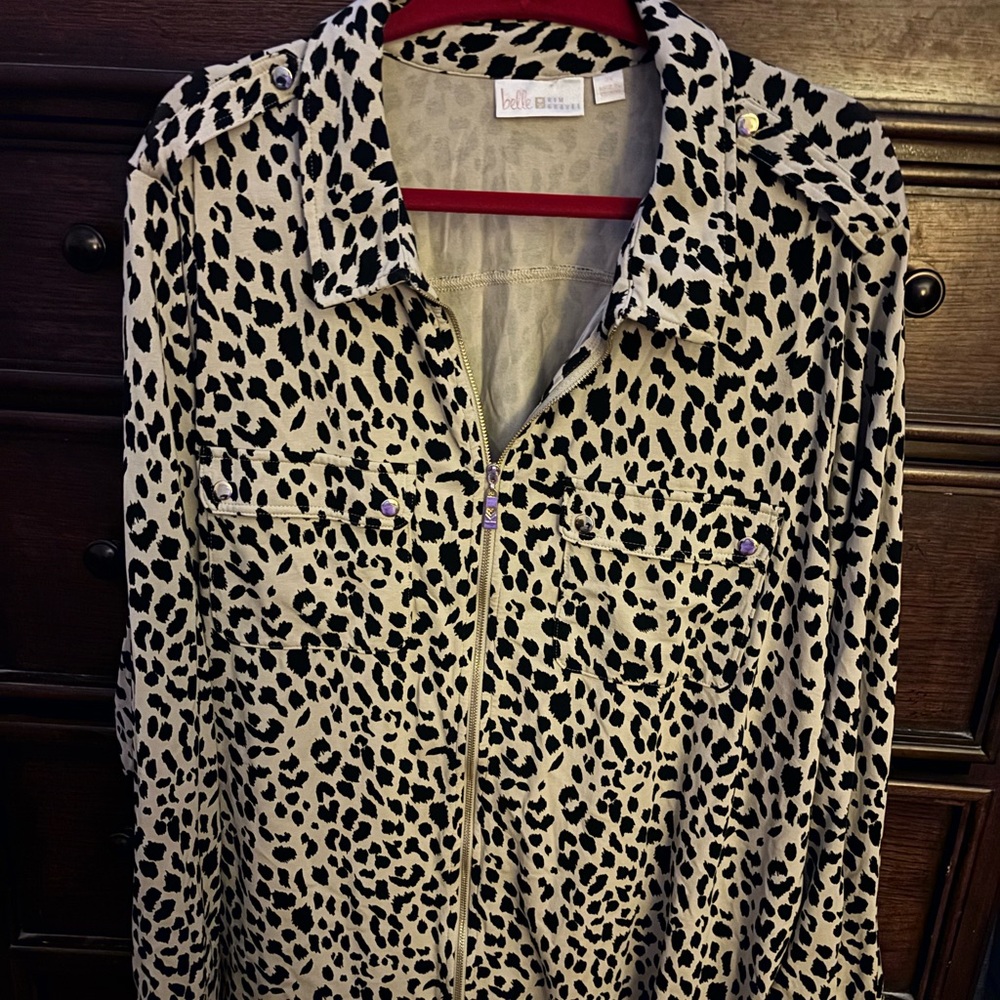 Belle Kim Gravel size 3x cheetah print shajacket .